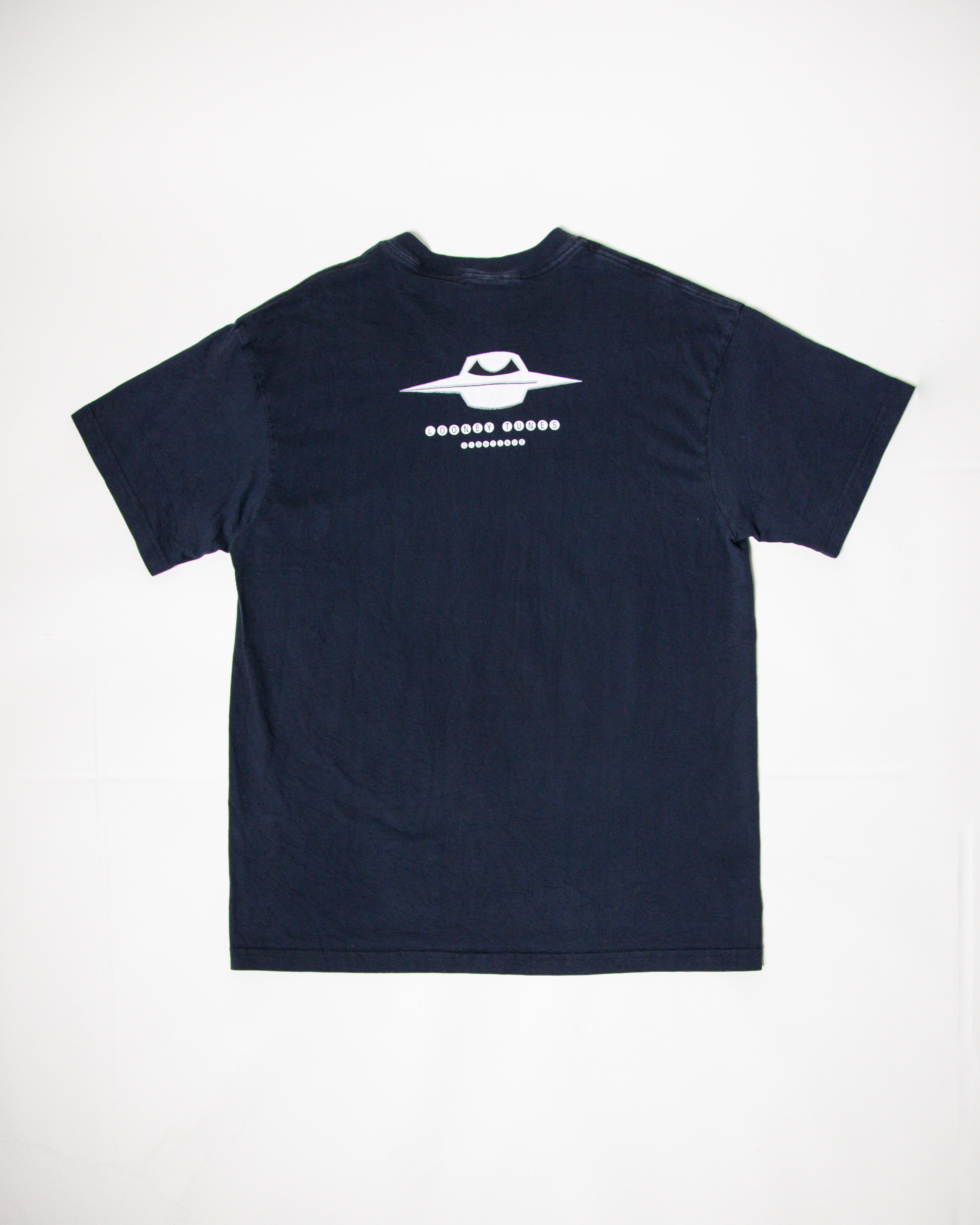 1996 Bugs Bunny Hare Raising Encounters T