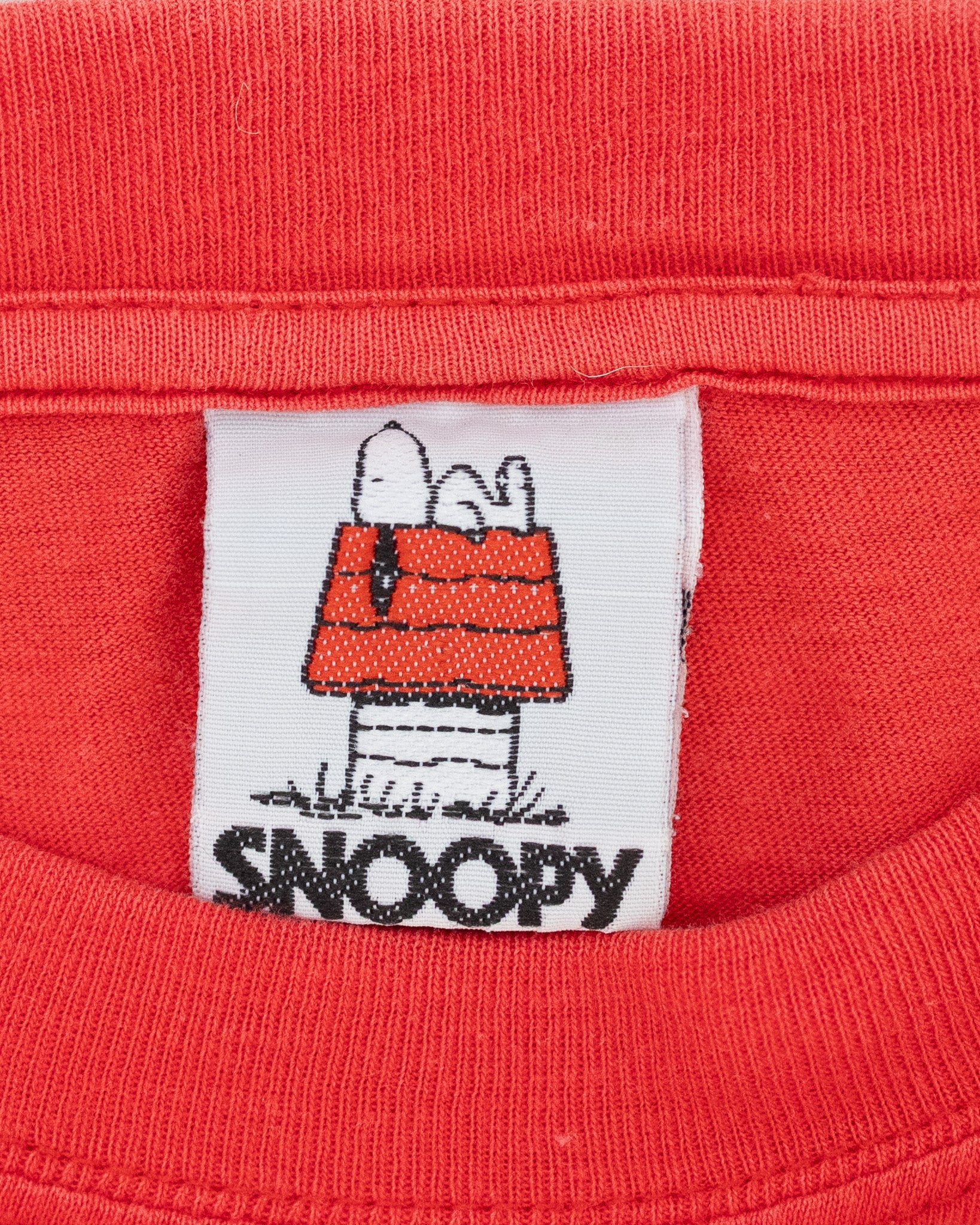 PEANUTS UNITED FEATURE SYNDICATE SINGLE-STITCH TEE