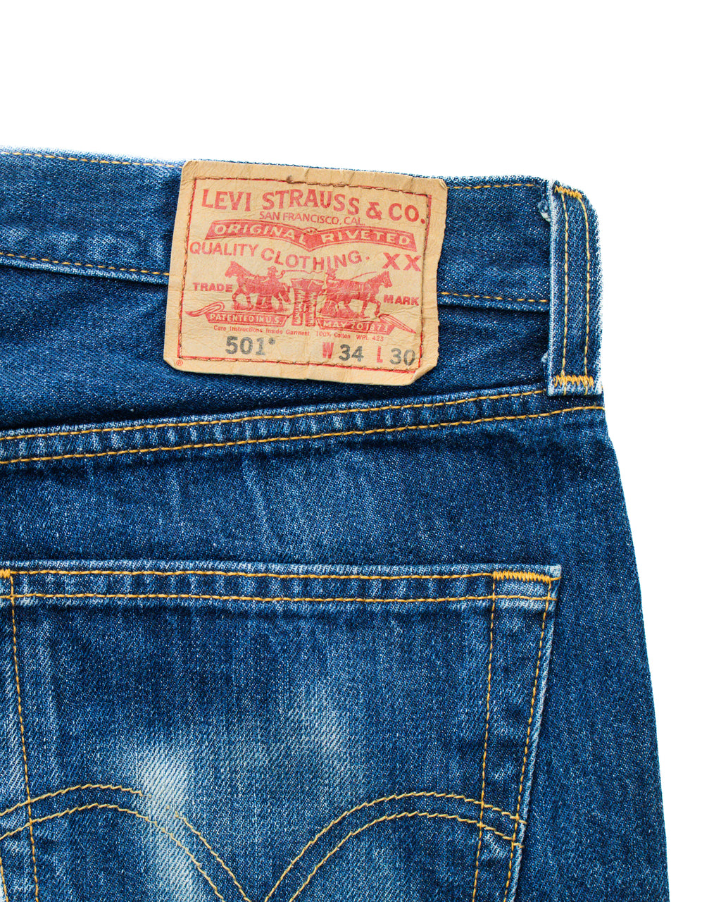 2000s Levi's 501 Dark Wash Denim W/ Wallet Wear (34x30)