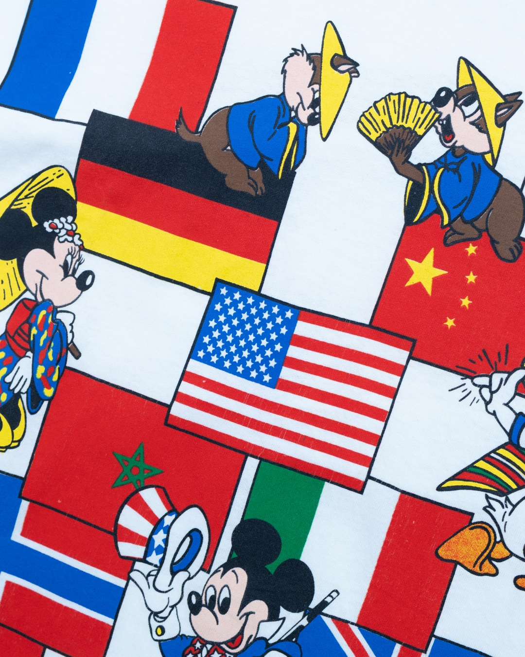 1982 Disney Epcot Center Flags T