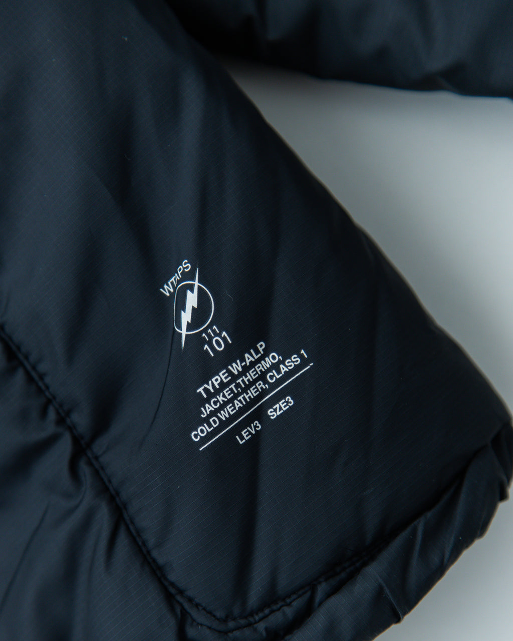 2000s WTAPS Thermolite Reversible Puffer Jacket