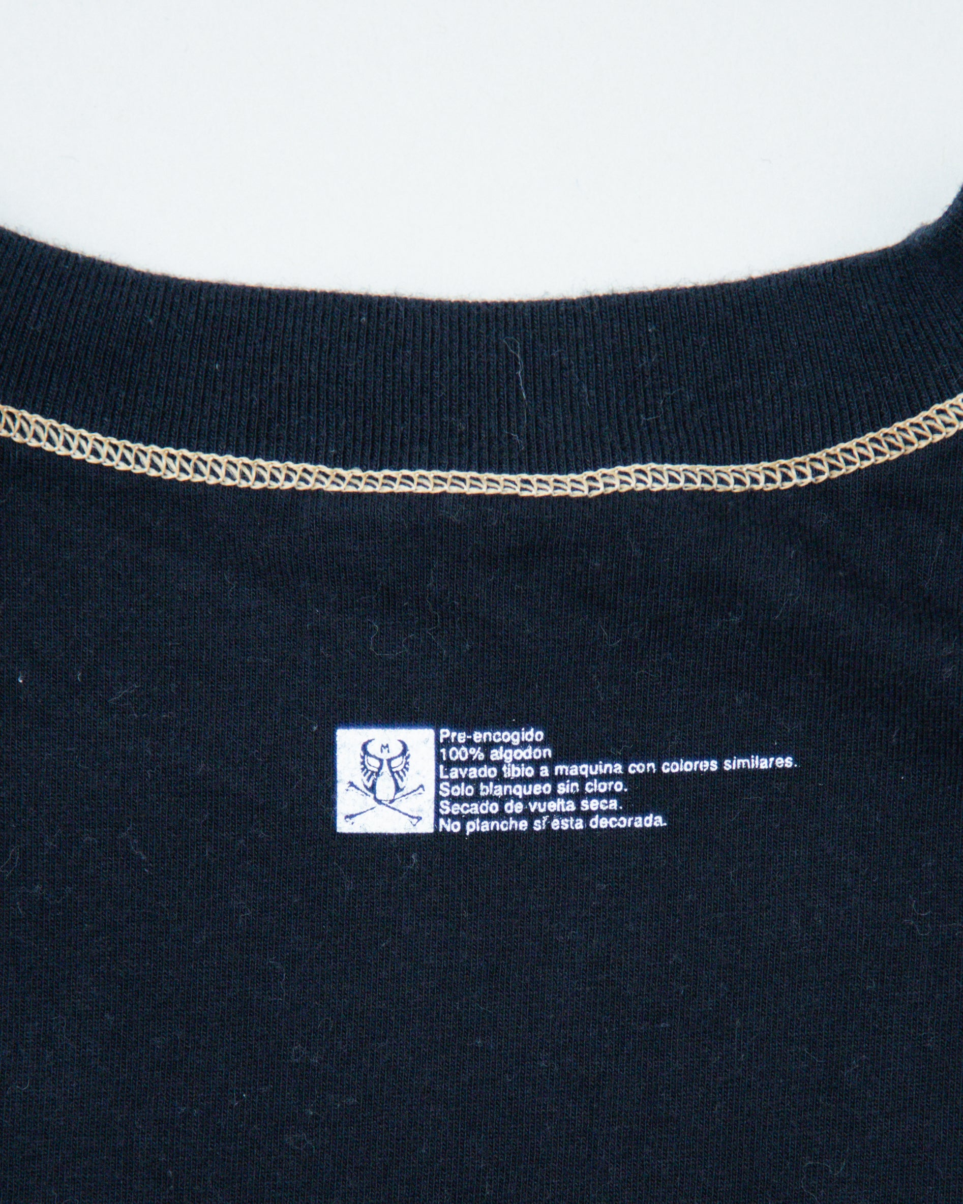 2005 Neighborhood Mexico/Arabic Crow T