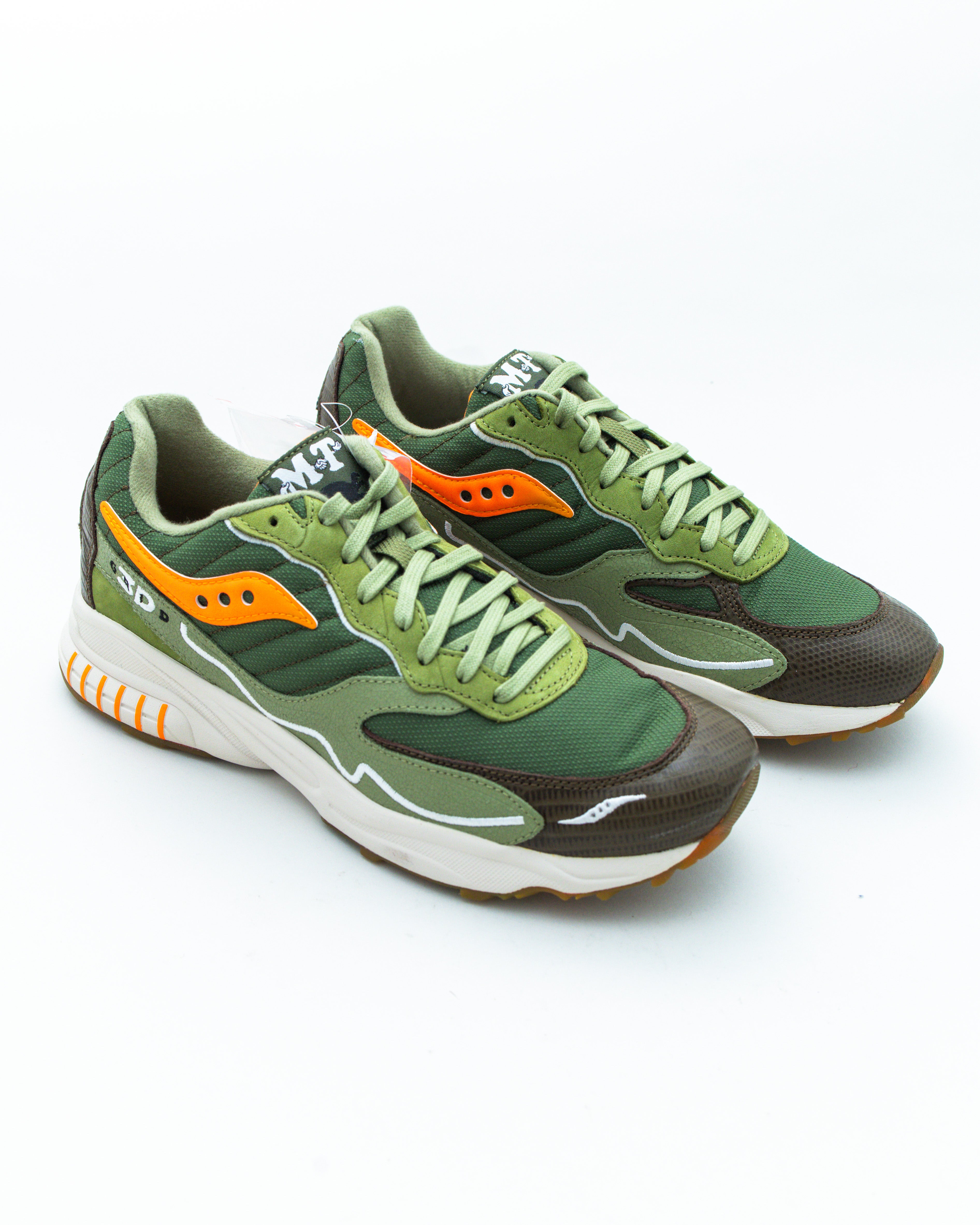 2010s Saucony 3D Grid Hurricane